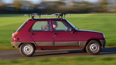 Renault 5 GTL - side