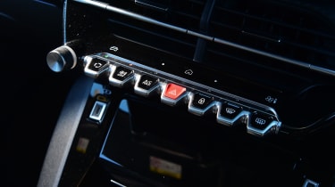 Peugeot 2008 - piano-style buttons