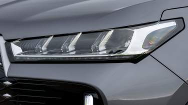 Chery Tiggo 4 - front light