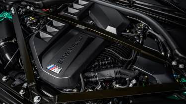BMW M4 CS - engine