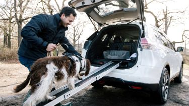 Nissan X-Trail 4Dogs concept