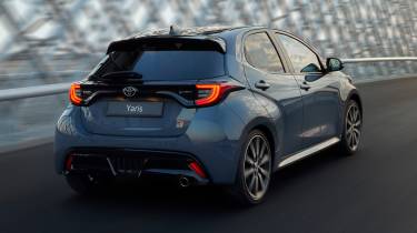 2025 Toyota Yaris GR Sport - dynamic rear 3/4