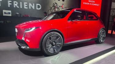 Mazda Vision X-Compact - front angled