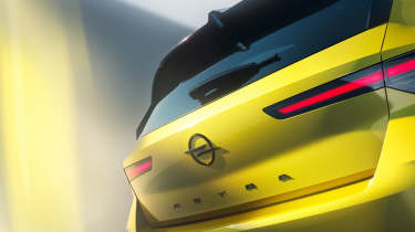 Vauxhall Astra facelift teaser - rear