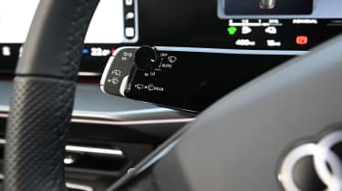 Audi Q3 - indicator stalk