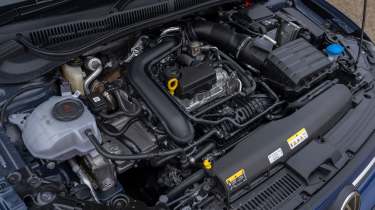 Volkswagen Polo - engine bay