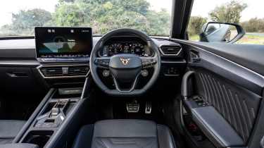 Cupra Leon ST VZ2 - dashboard