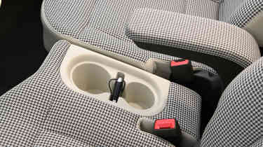 Hyundai Inster - cup holders