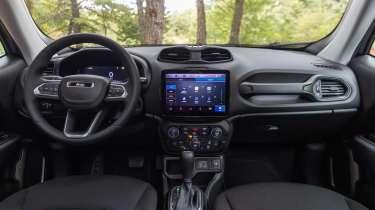 Jeep Renegade North Star - interior overview