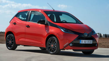 Toyota Aygo red front