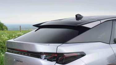 Peugeot E-3008 - rear spoiler