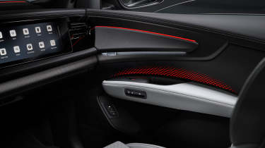 Audi SQ9 - trim