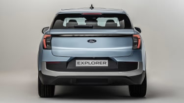 Ford Explorer - full rear