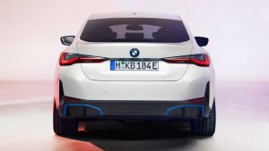 BMW i4 - full rear