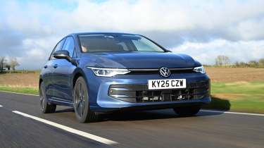 Volkswagen Golf - front tracking