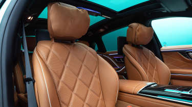 Mercedes-Maybach S-Class - front seats studio