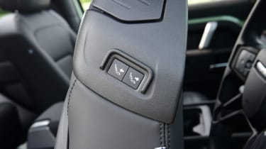 Land Rover Defender - front seat controls
