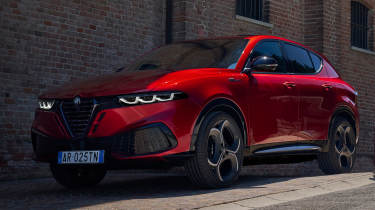 Alfa Romeo Tonale - front static
