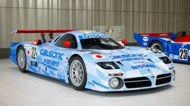 Nissan R390 GT1