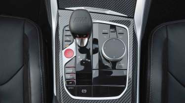 BMW M3 Competition - gear lever