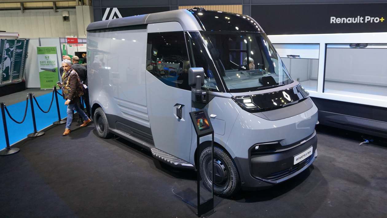 Renault%20Estafette%20at%20Commercial%20Vehicle%20Show.jpg