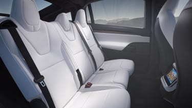 Tesla Model X facelift - rear seats