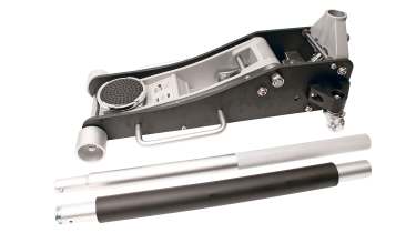 Best trolley jacks 2026 - Halfords