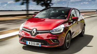 Renault Clio 2016 - front tracking