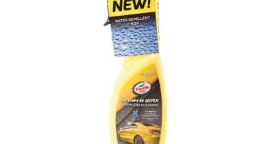 Turtle Wax Rain Repellant Waterless Wash Car Cleaning Spray - 750 ml