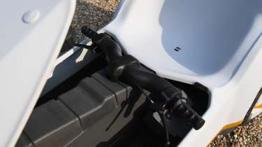 Sinclair C5 - handlebars