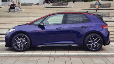 Volkswagen ID.3 GTX Fire &amp; Ice edition - side profile