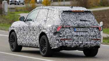 Audi Q7 spy shot - left rear 3/4