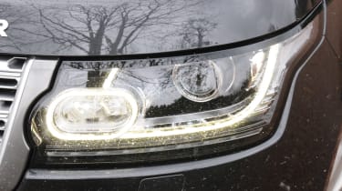 Range Rover MkIV headlight detail