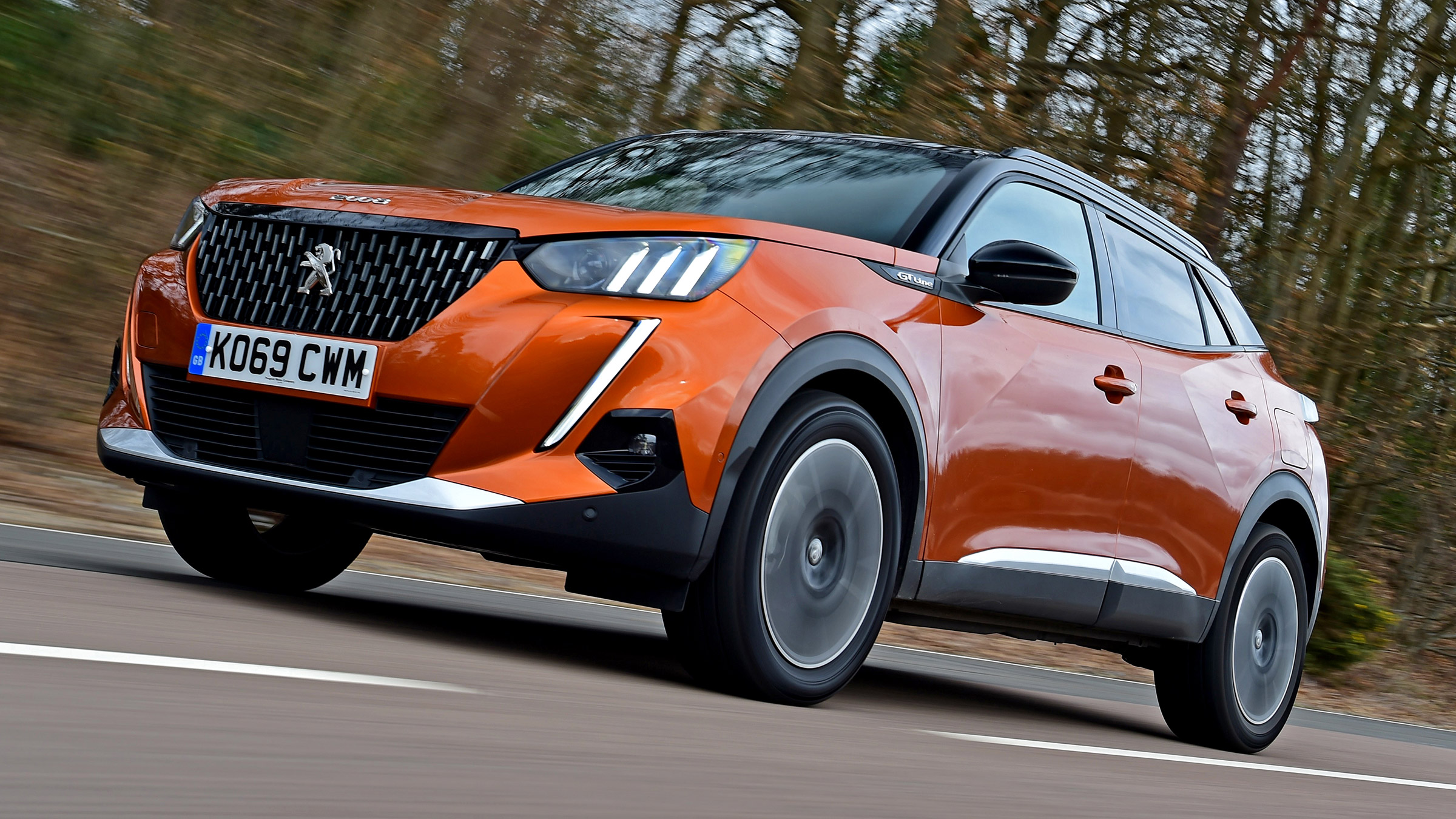 Compare Renault Captur And Peugeot 2008