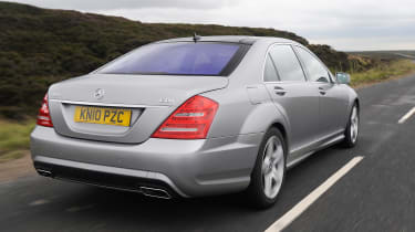 Used Car Awards 2016 - Mercedes S-Class rear tracking
