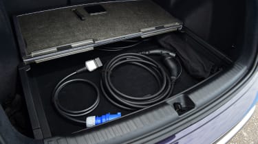 Audi Q4 e-tron - underfloor storage