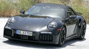 Porsche 911 Turbo Cabrio - front 3/4