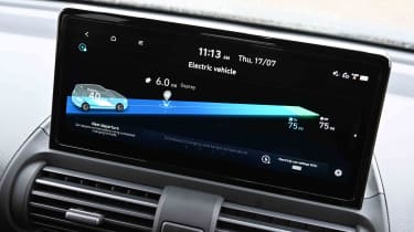 Hyundai Inster - battery charge screen infotainment