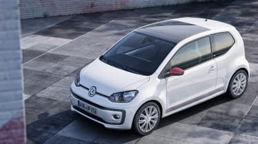 Volkswagen up! facelift 2016 - front quarter 2