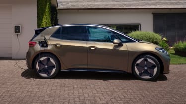 Volkswagen ID.3 2023 facelift - charging