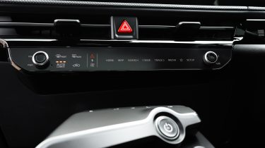 Kia EV6 prototype - centre console switchgear