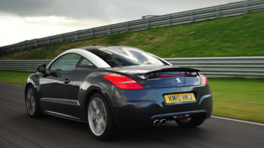 Peugeot RCZ rear tracking