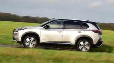 Used Nissan X-Trail - side