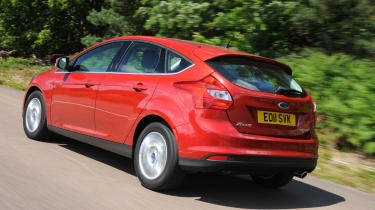 Ford Focus rear tracking