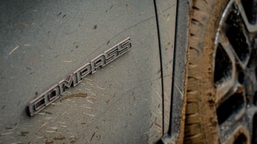 Jeep Compass Trailhawk - mud