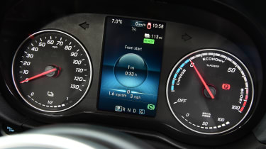 Mercedes E-Citan - dashboard dials