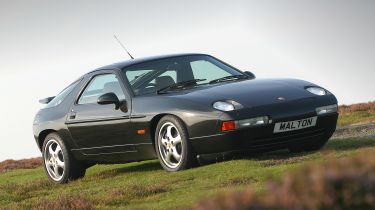 Used Porsche 928 - front static
