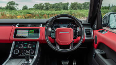 Range Rover Sport HST - dash