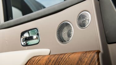 Rolls-Royce Cullinan - door detail