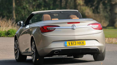 Vauxhall-Cascada-2014-rear-action